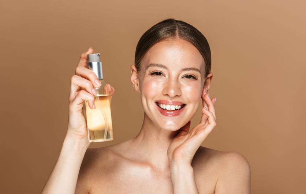 4 manfaat dan rekomendasi cleansing oil untuk pemula_banner