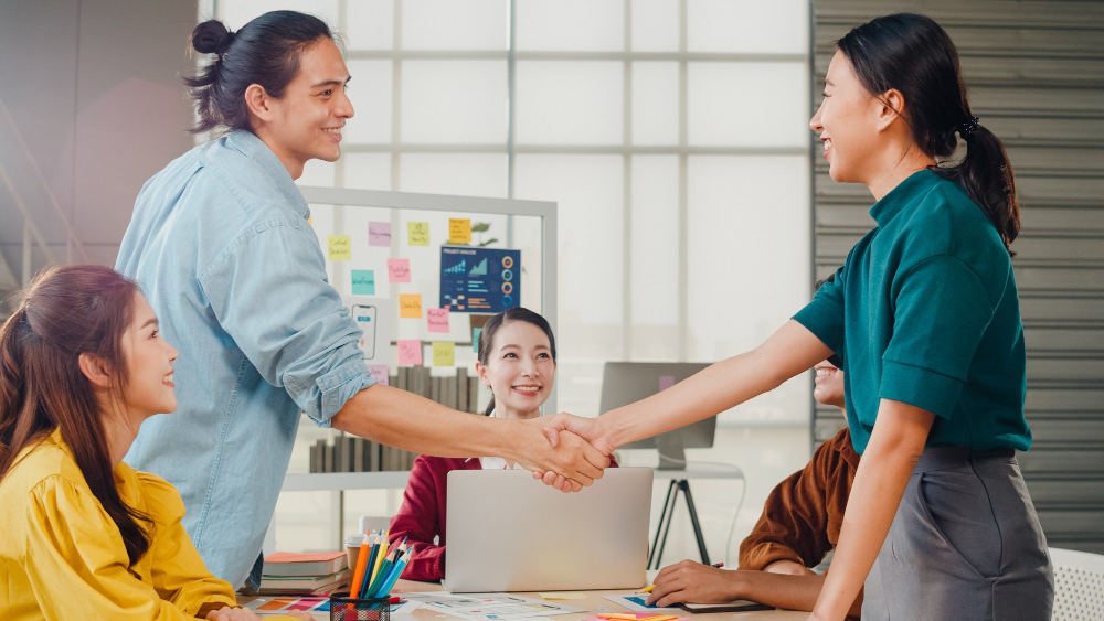 Kembangkan-Bisnismu-dengan-Memulai-Kerja-Sama-dengan-Partner,-Gini-Tipsnya!