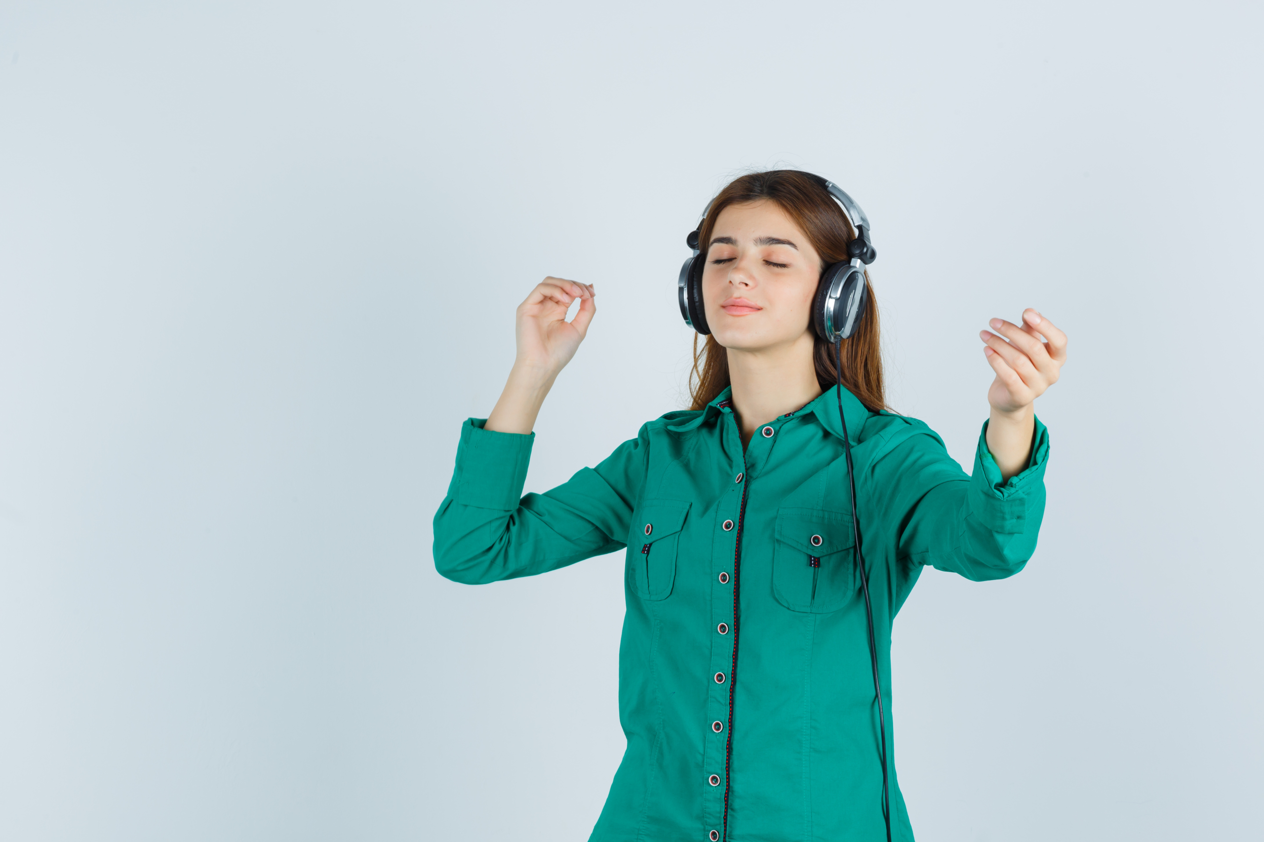 Bukan sekedar Hiburan, Ini Penyebab Seseorang suka Mendengarkan Musik